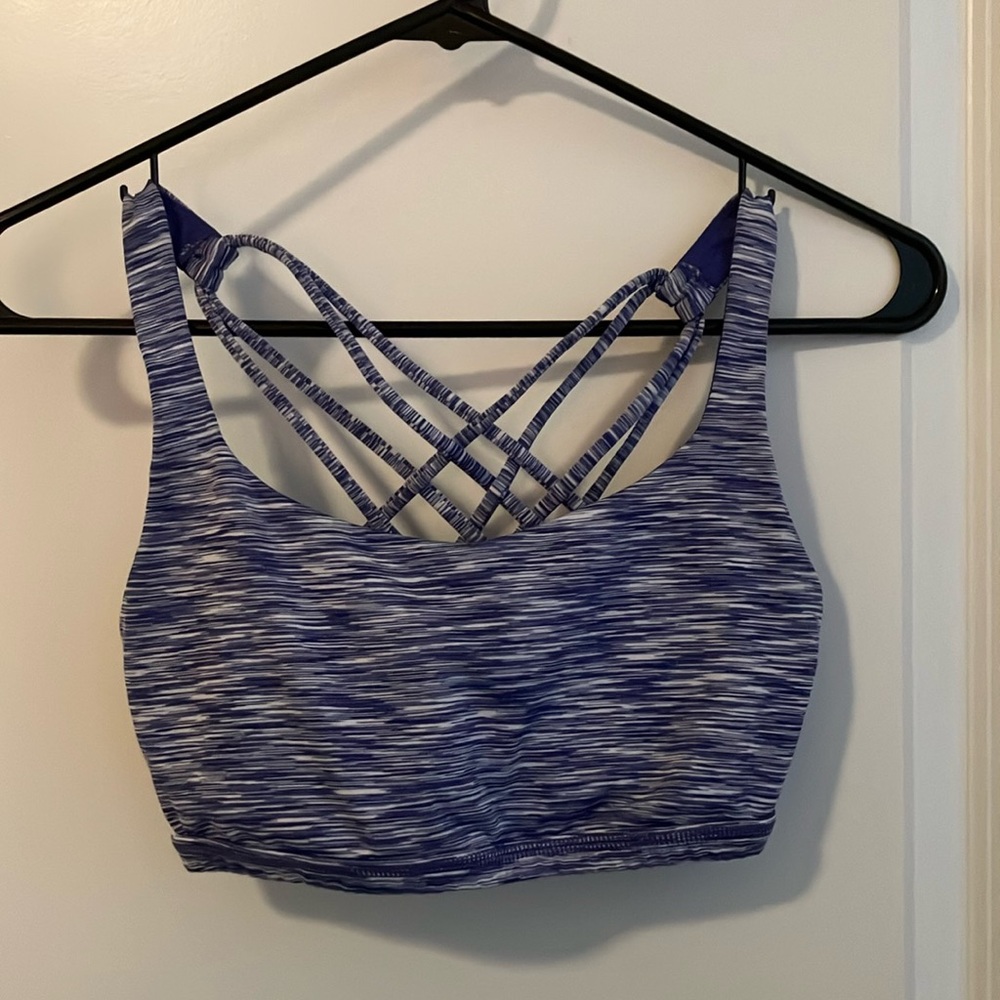 Queenie Ke Women's Blue Strappy Sports Bra